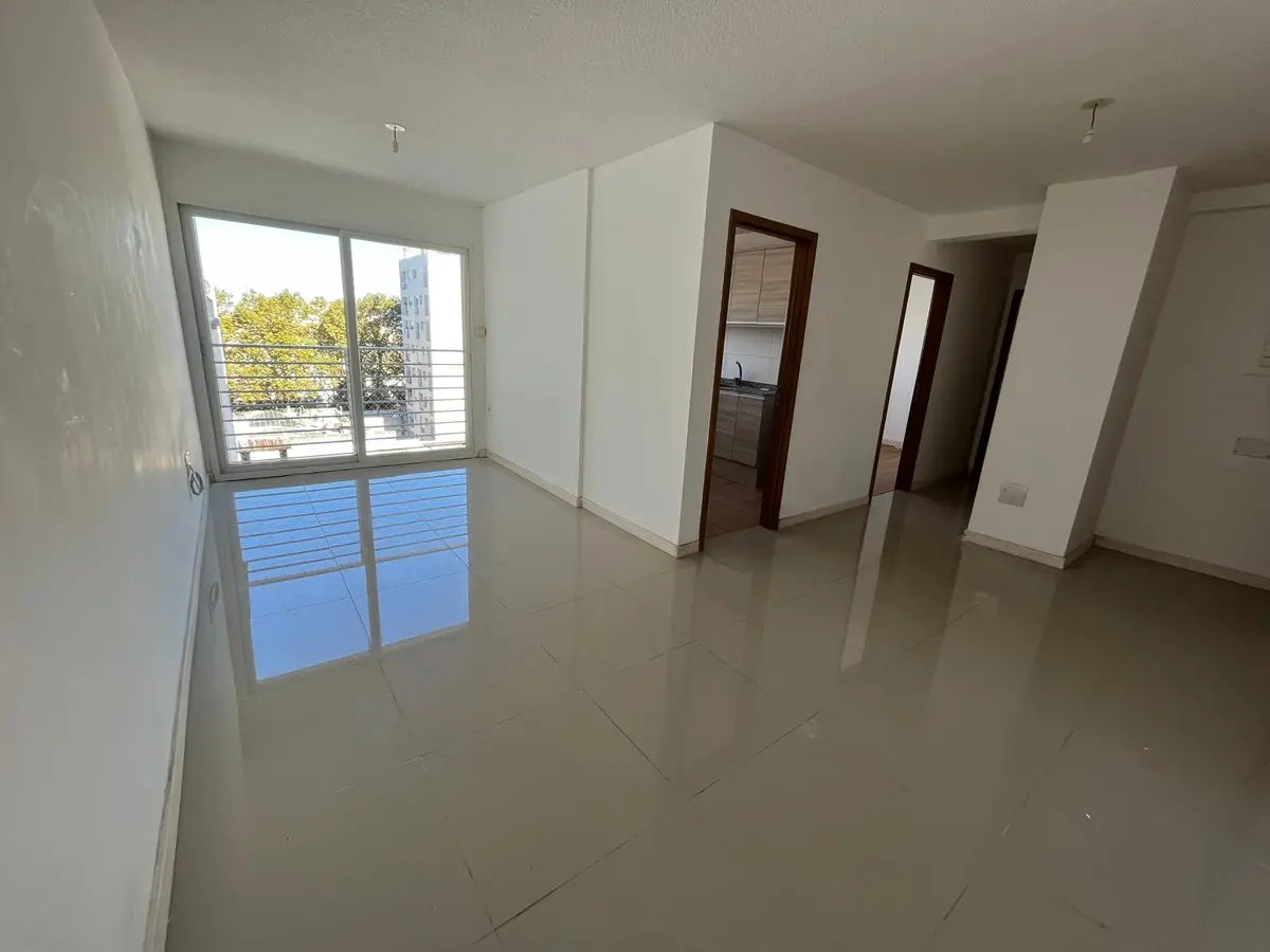  Vendo apartamento 2 dormitorios, Barrio Sur