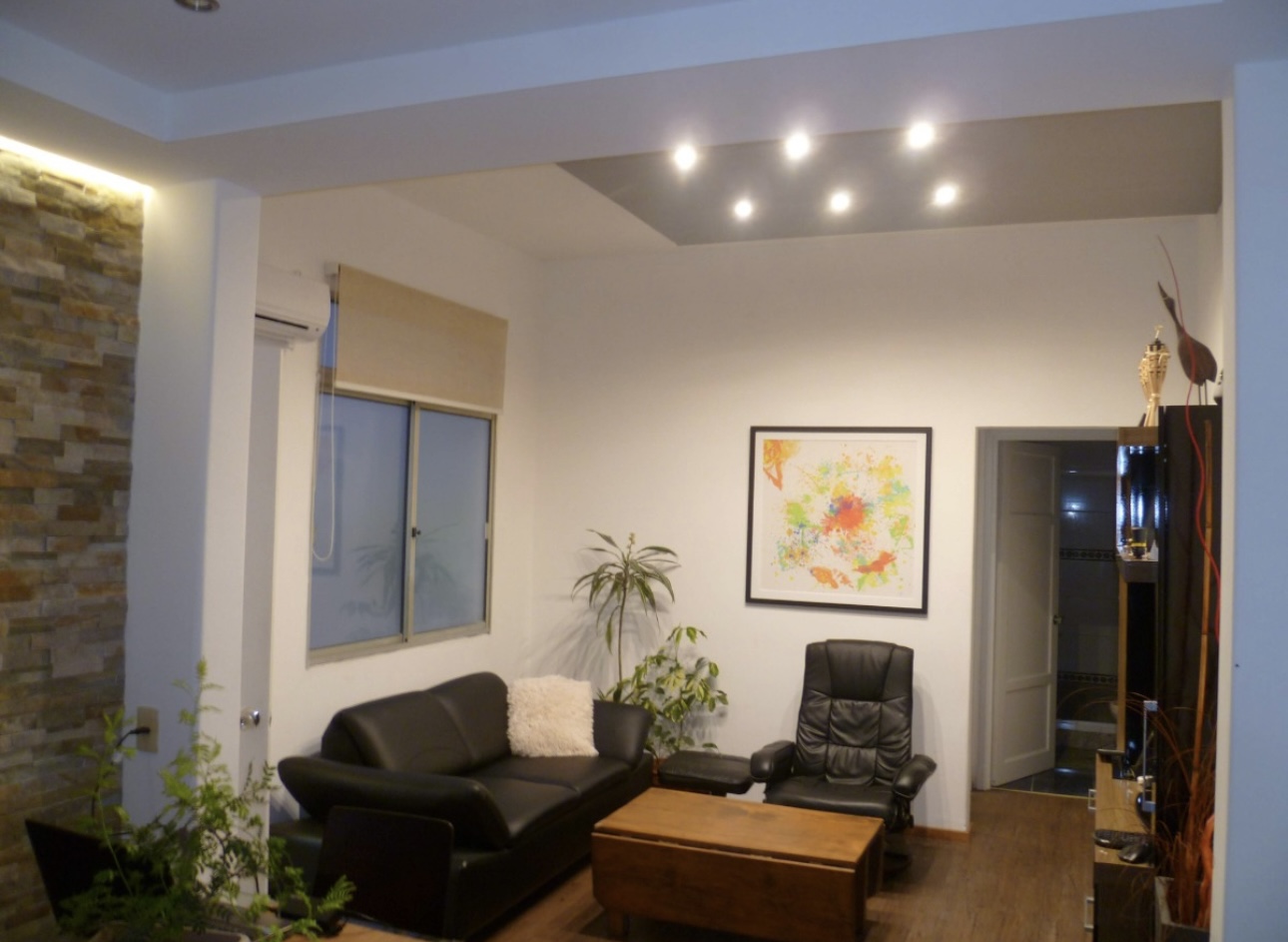  Alquilo apartamento de 2 dormitorios con terraza en Pocitos 