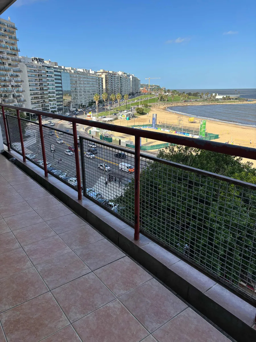  Alquiler Apartamento 3 Dormitorios, 2 Baños, Garaje, Pocitos