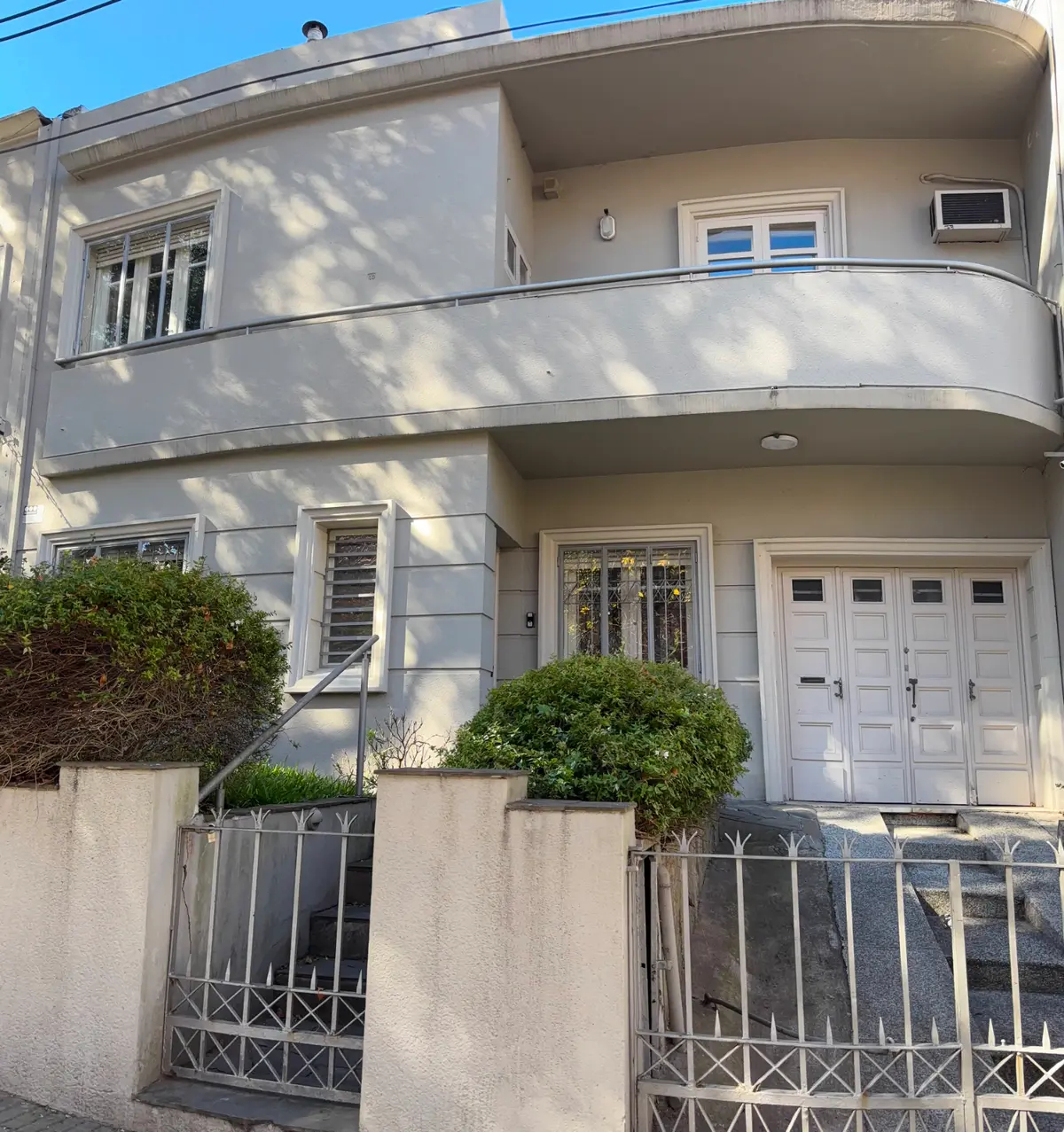  Alquilo casa para empresa en Pocitos. 