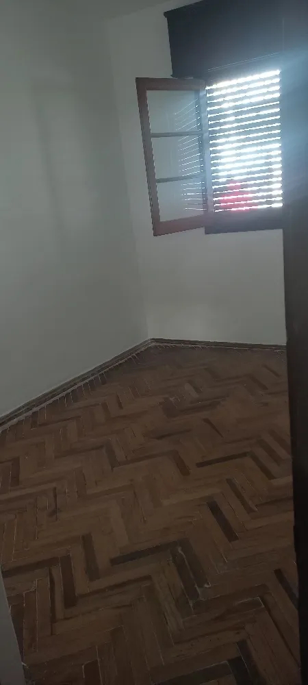  Alquilo casa 1 dormitorio en Goes