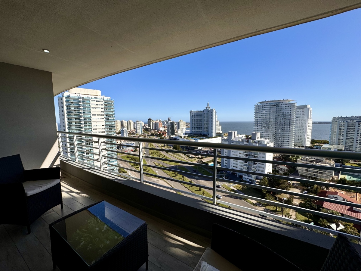  Venta apartamento 2 dormitorios Punta del Este