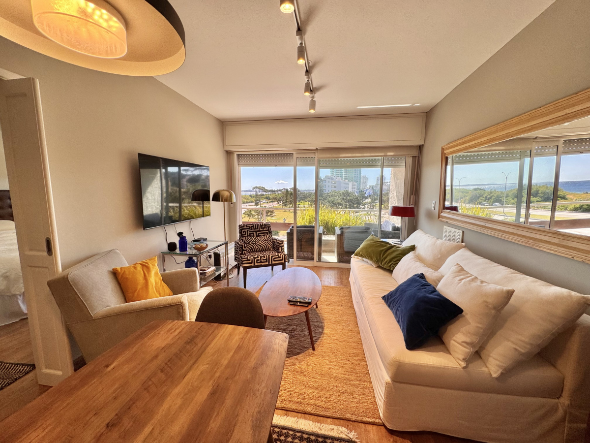  Apartamento en venta, playa mansa, Punta del Este