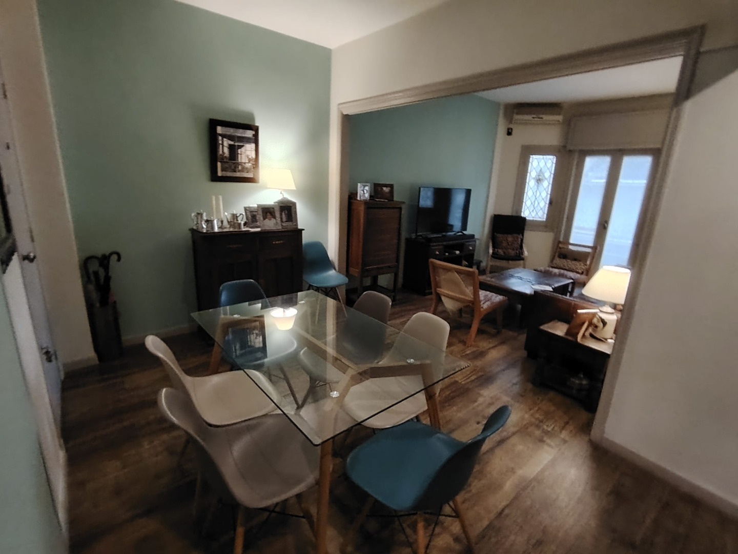  Venta apartamento 3 dormitorios 2 baños Montevideo Centro Sur.