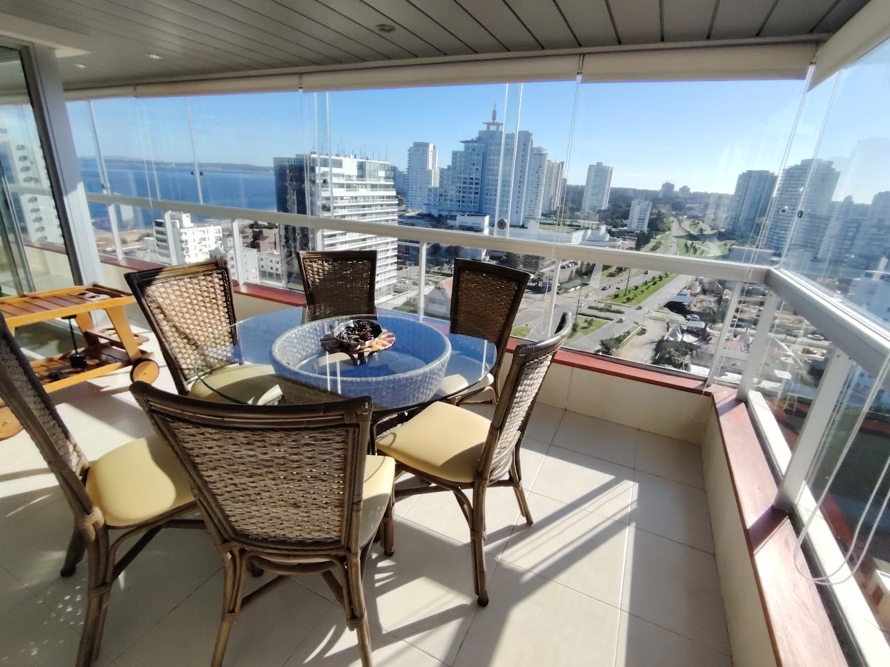  Alquiler temporal apartamento duplex 5 dormitorios Punta Del Este La Pastora
