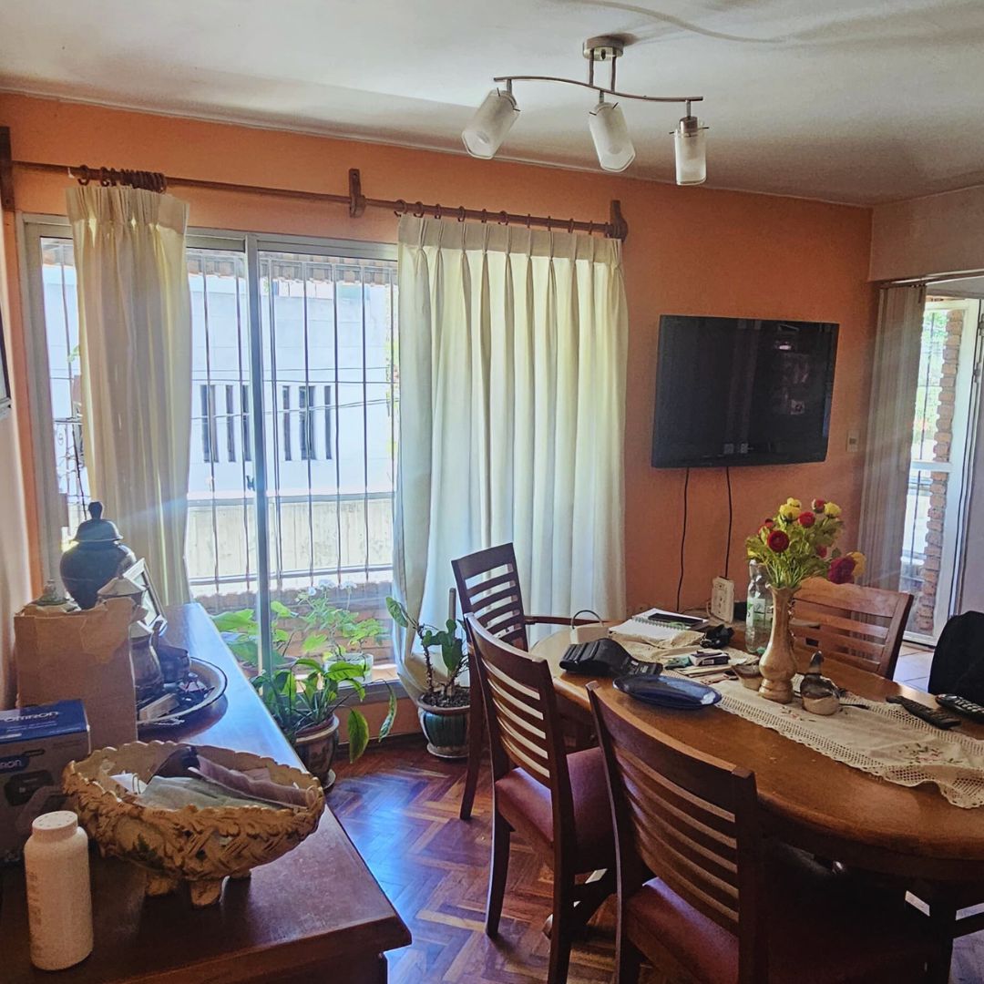  VENTA APARTAMENTO DE 4 DORMITORIOS Y DOS BAÑOS EN POCITOS