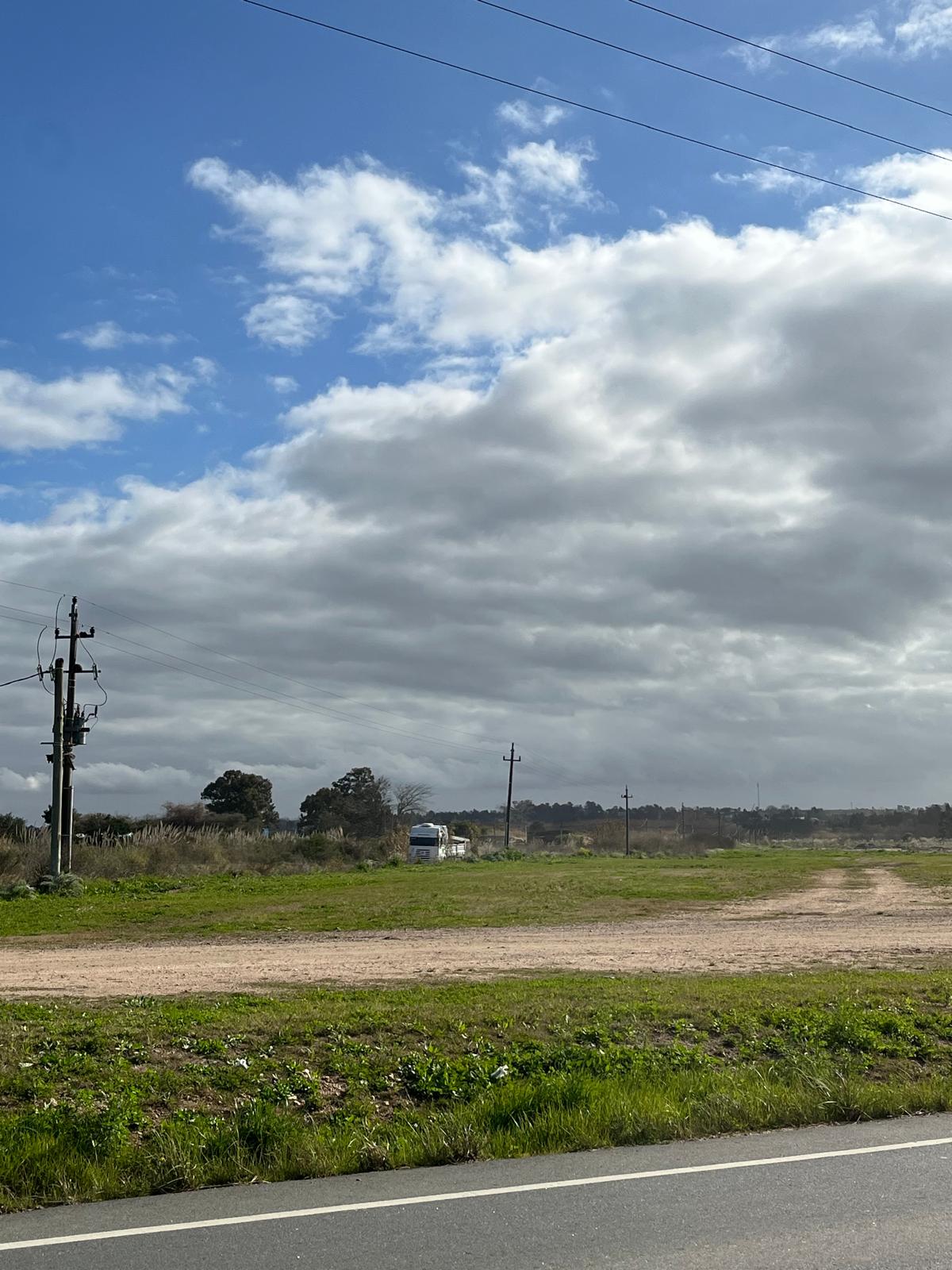  SE VENDE TERRENO DE 16 HÁS ZONA BARRIOS PRIVADOS CANELONES 