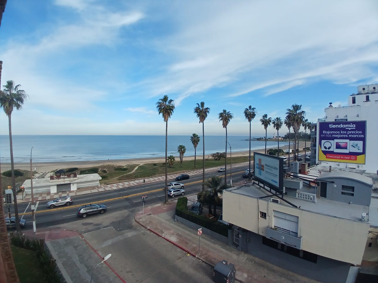  Alquiler Apto 1 Dorm -Buceo - A pasos de la Rambla