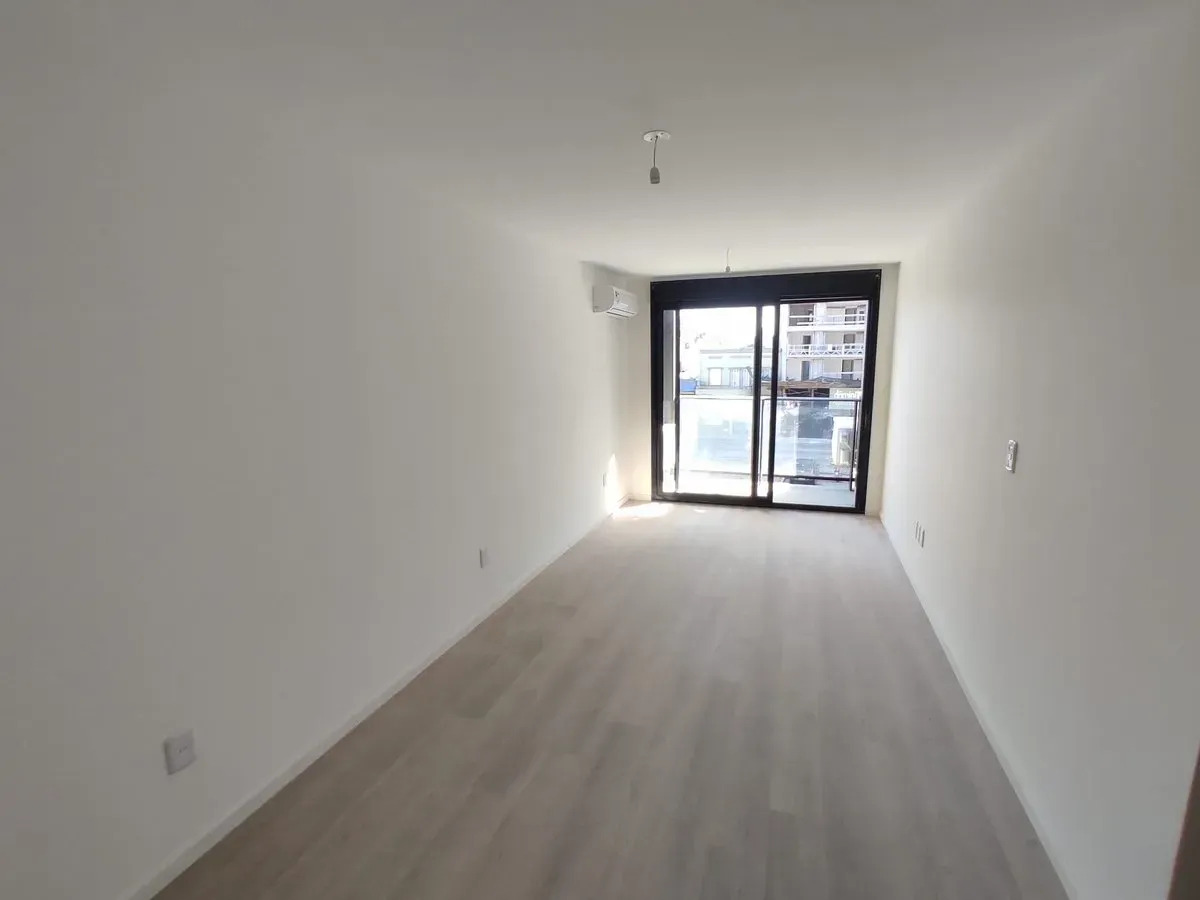 Alquiler apartamento 2 dormitorios - próximo a Av italia y Luis a de Herrera - Parque Batlle 