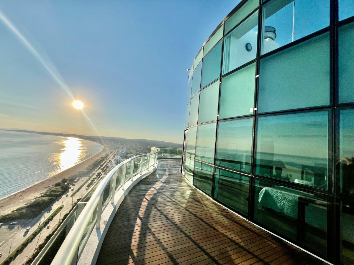  Phenthouse en venta 4 dormitorios en Torre Aquarela - Playa Mansa, Punta del Este 