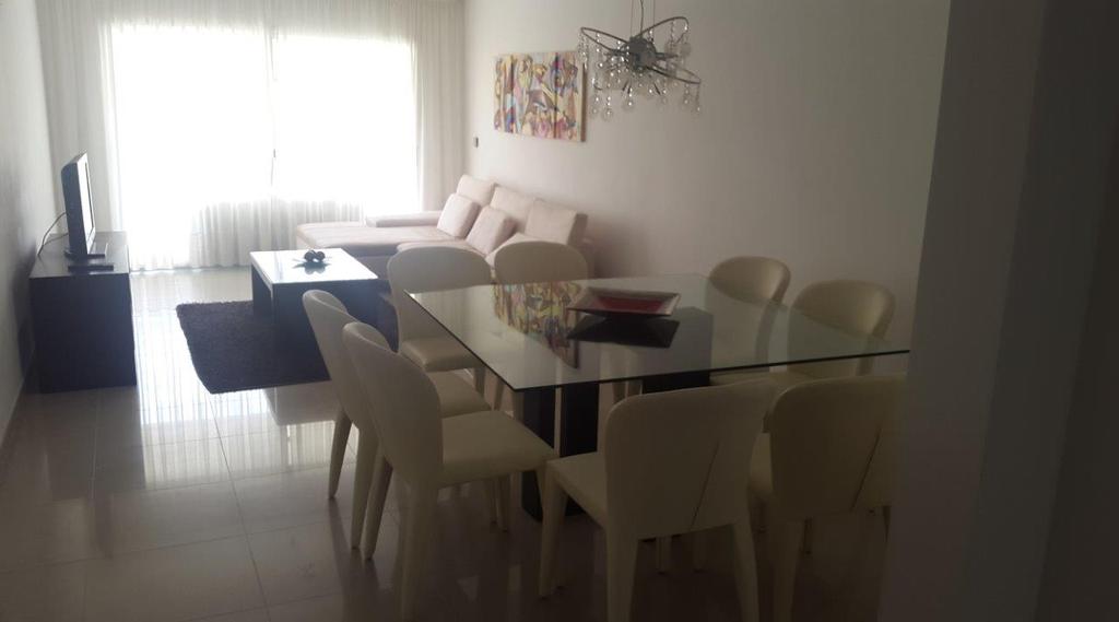  Apartamento en Rincón del Indio, 2 dormitorios en alquiler temporal. Con cochera