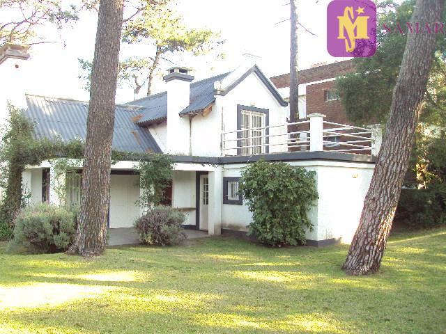  Casa en Venta parada 5 de la Playa Brava Aidy Grill