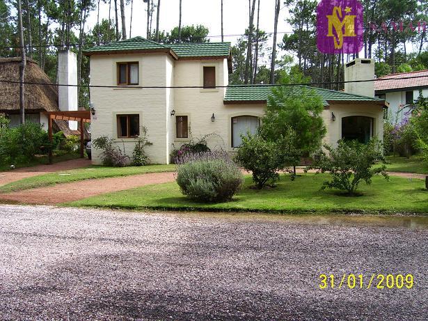  Casa en Pinares en alquiler de temporada