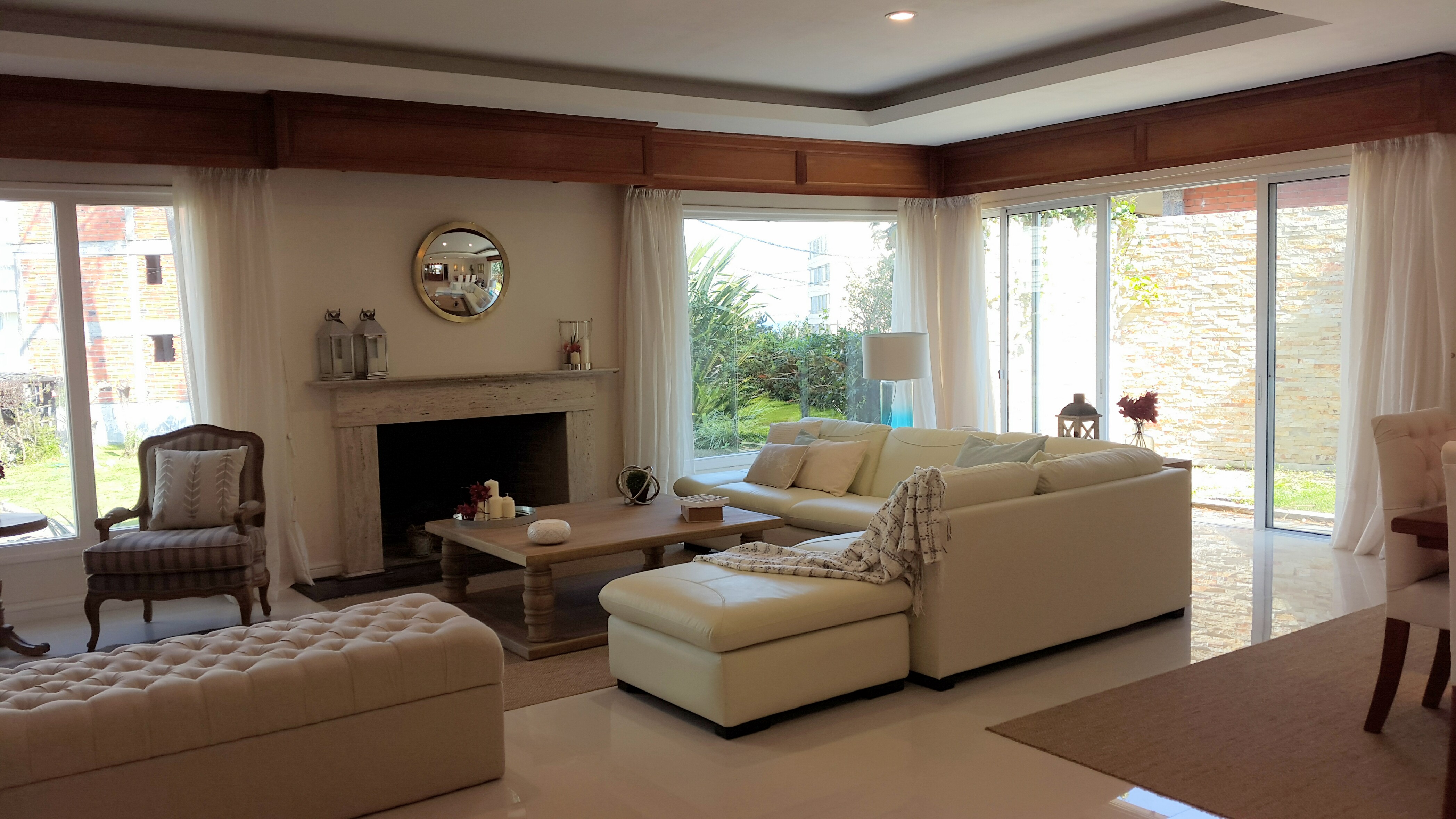  CASA EN VENTA 4 DORMITORIOS MANSA 