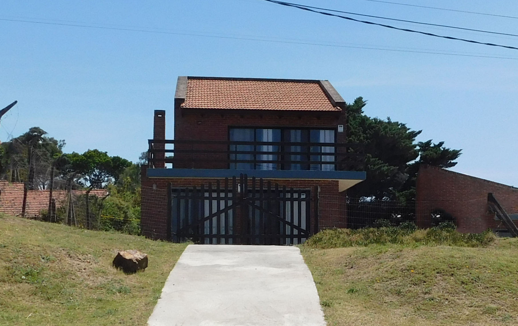  Venta casa 2 dormitorios 2 baños, San Francisco, Piriapolis, Maldonado