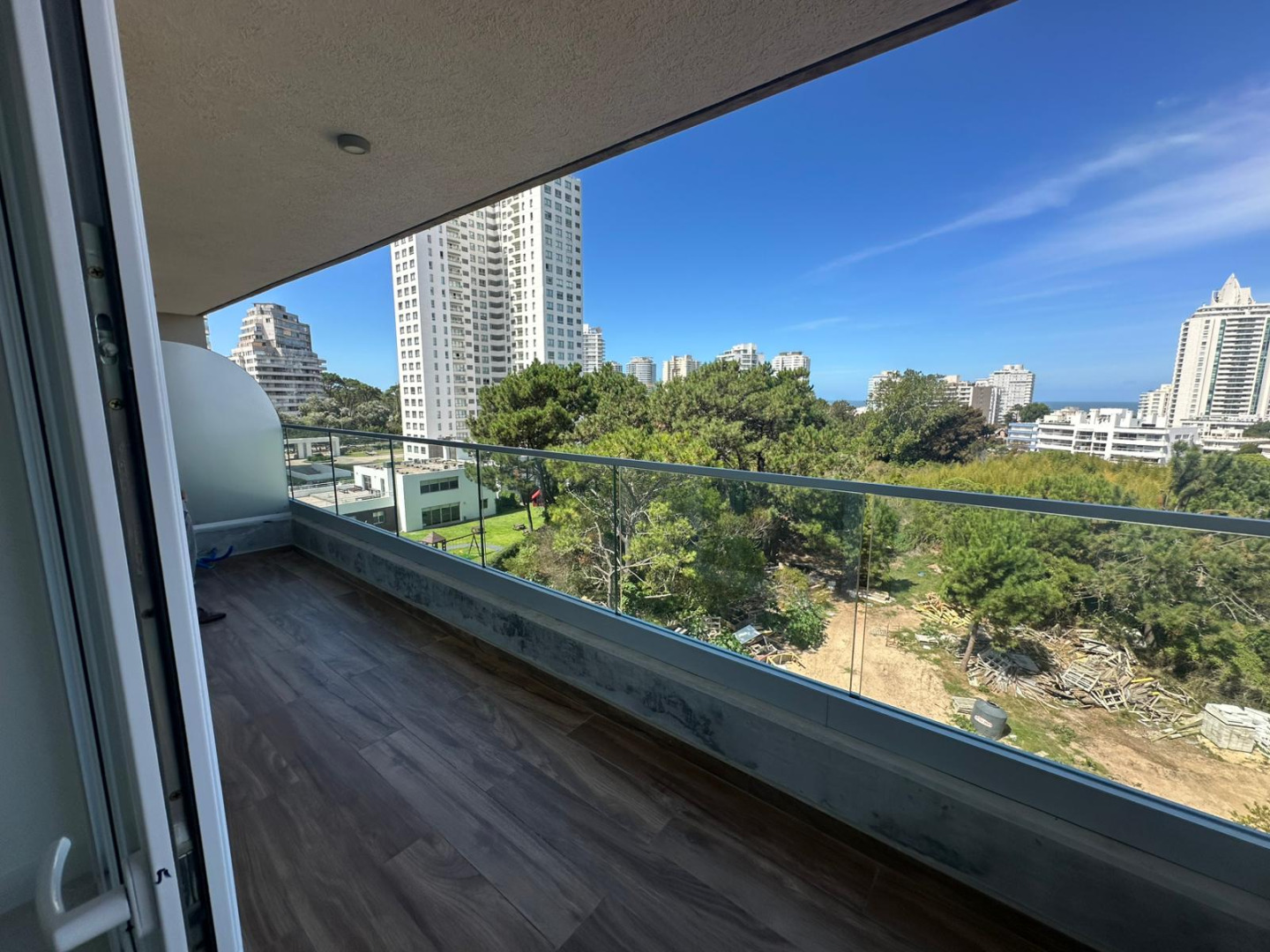  Departamento en venta de 2 dormitorios sin muebles a estrenar full amenities 