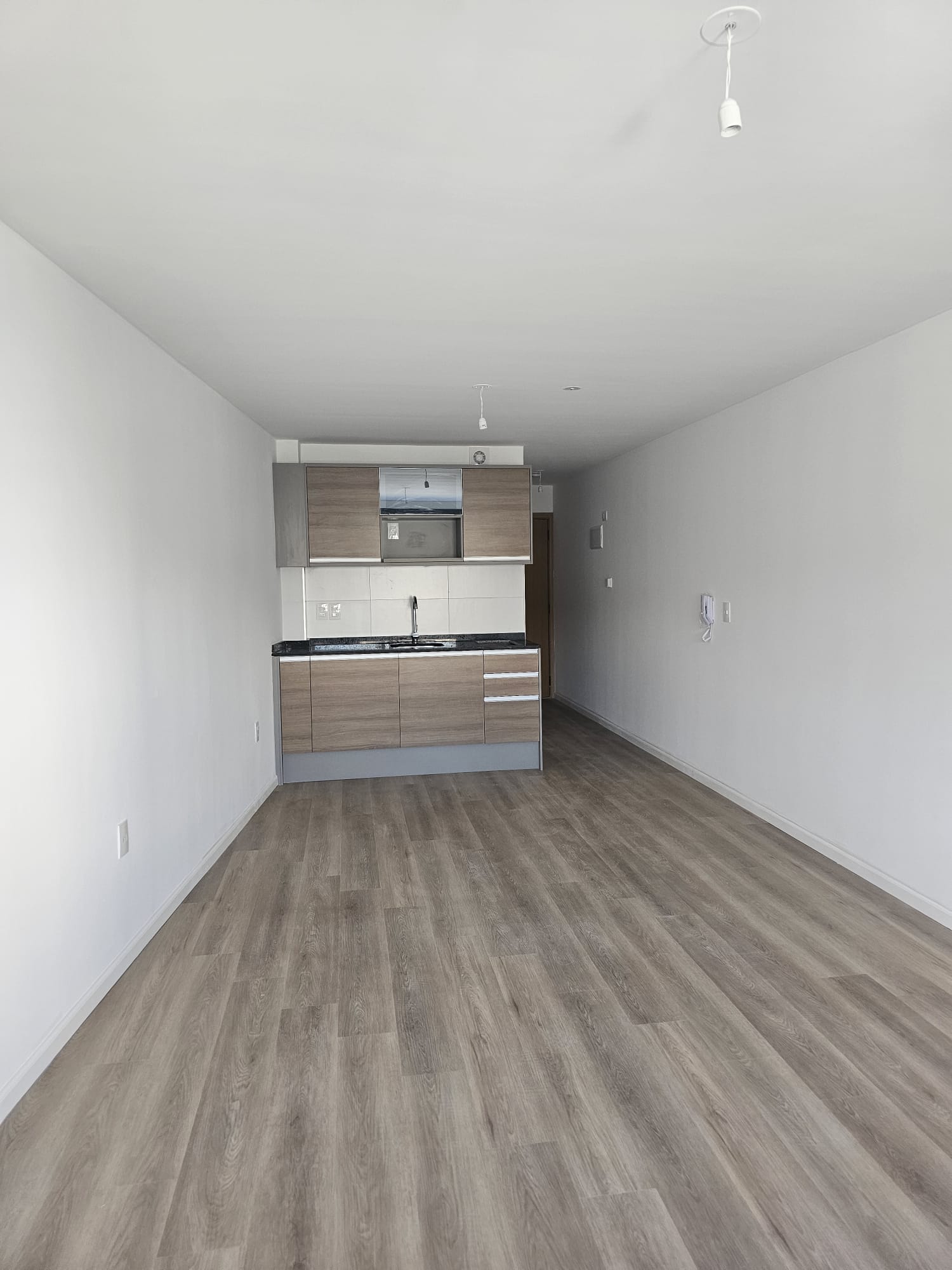  Hermoso monoambiente en ALQUILER