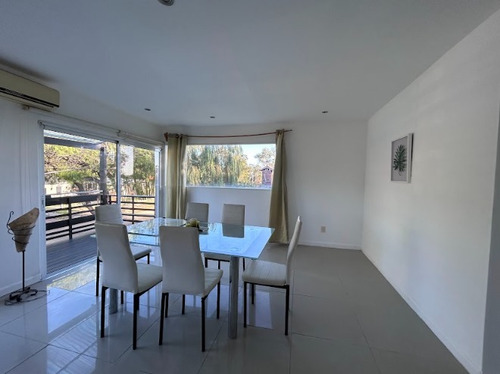  Espectacular Casa En Proa Al Mar