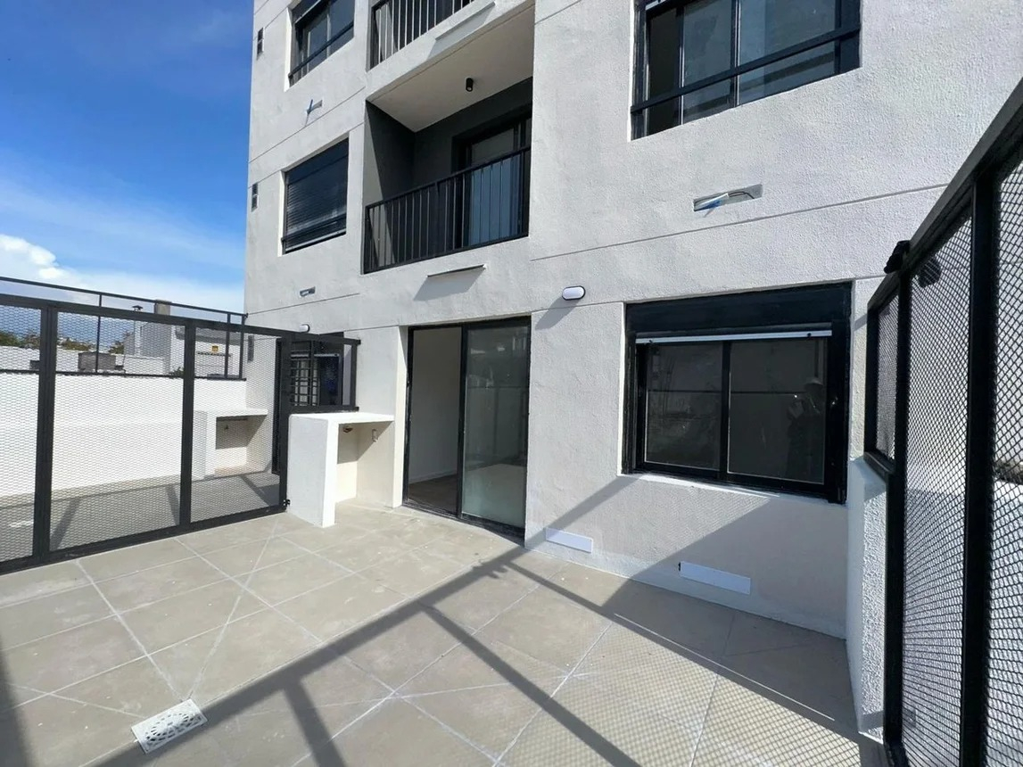 Alquiler Apartamento 1 Dormitorio, Patio Y Garage, Barbacoa, La Blanqueada, T