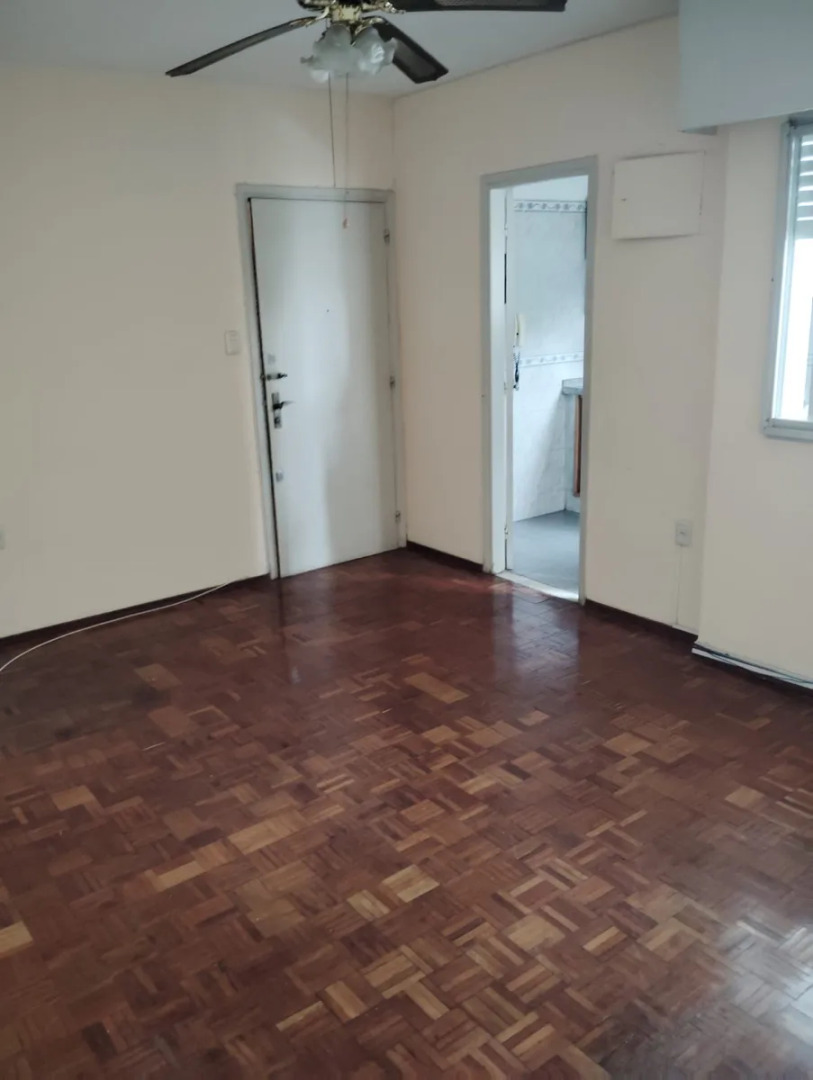  Alquiler Apartamento 2 Dormitorios, Centro, T