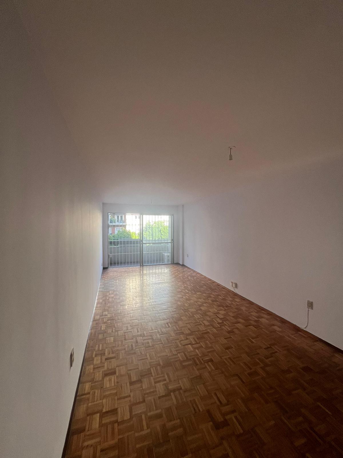 Venta Apartamento 3 Dormitorios En Tres Cruces Balcon, T