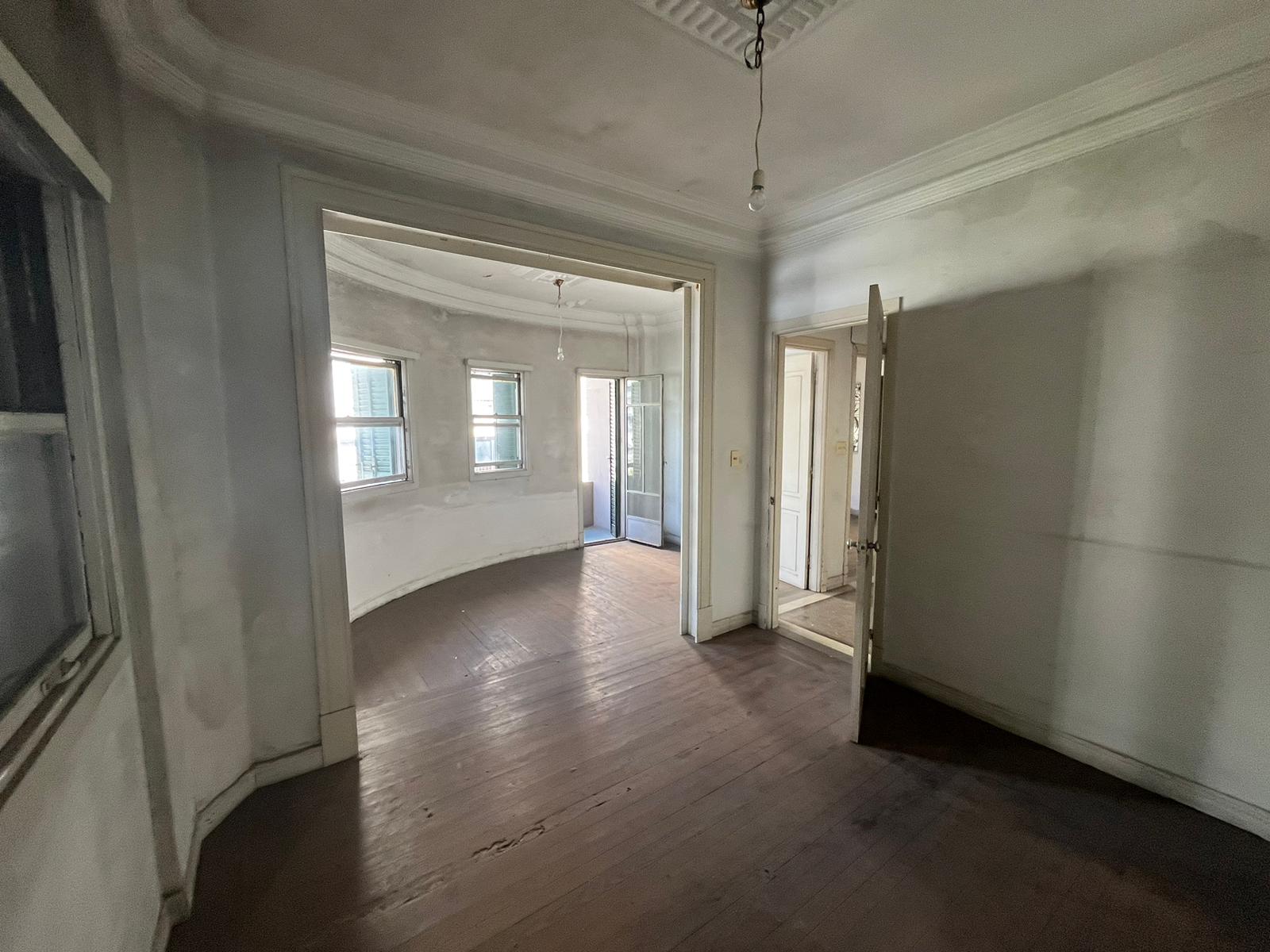  Venta Apartamento 3 Dormitorios, 2 Baños, 2 Balcones, Tres Cruces, T