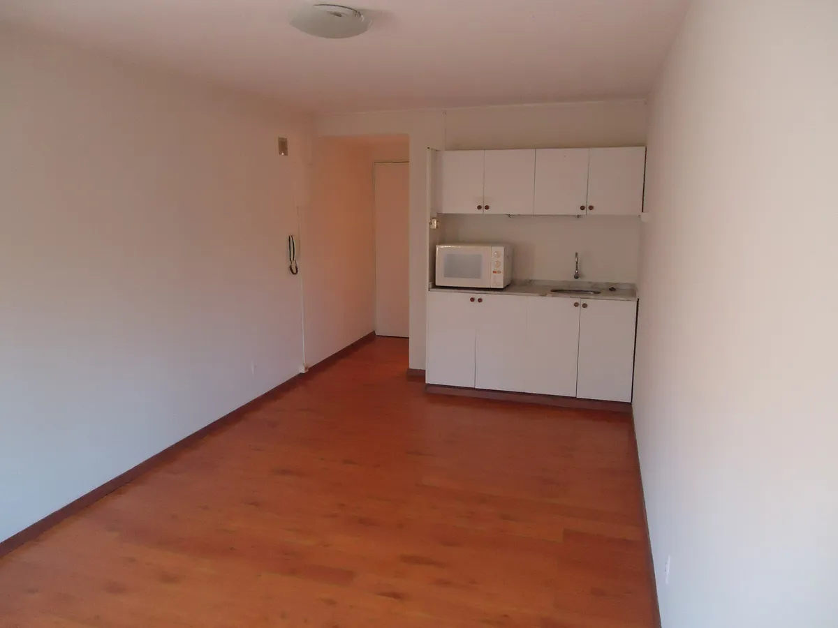  Alquiler Monoambiente Centro Montevideo, N
