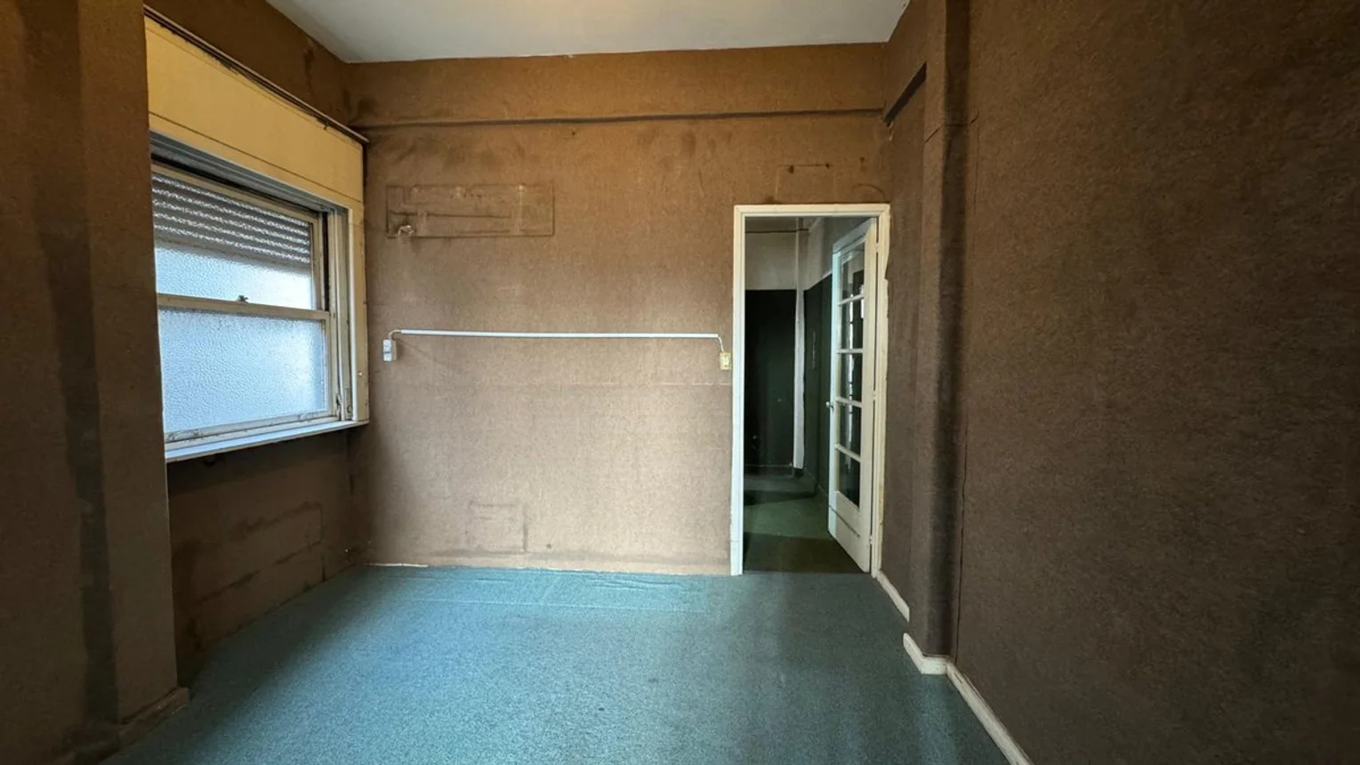  Alquiler Apartamento 2 Dormitorios, Centro, Balcón, T