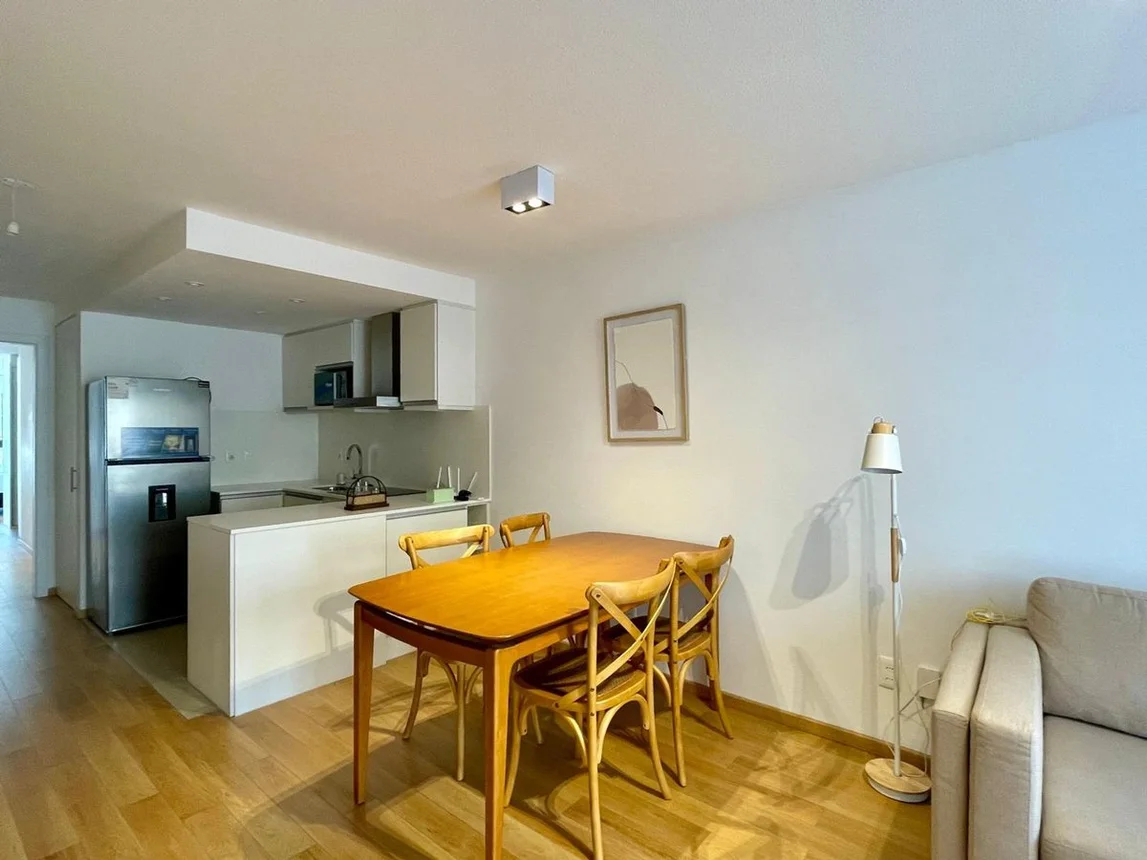  Alquiler Apartamento 2 Dormitorios, Pocitos, Garaje, T