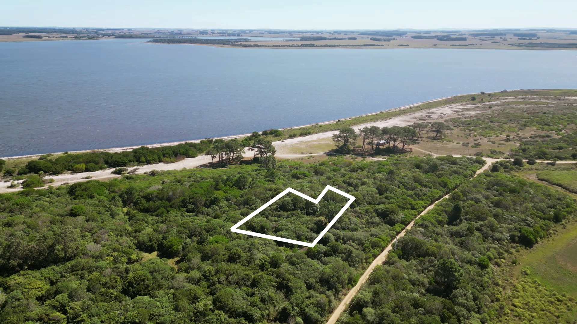  Terreno en El Caracol | próximo a Laguna Garzón